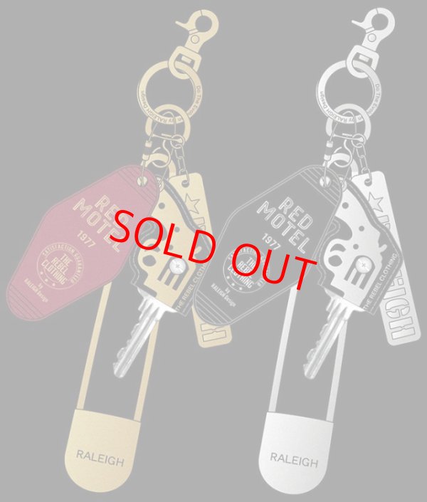 画像1: RALEIGH /BEGINNERS “WE ARE ALL SCUM” RED MOTEL KEY CHAIN