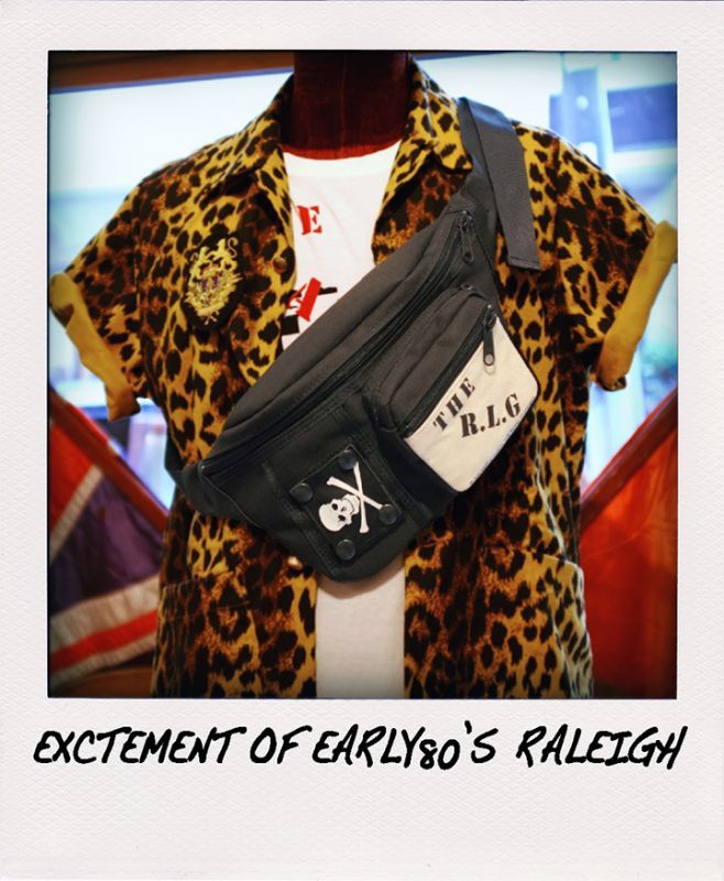 画像:  RALEIGH／ “EXICTEMENT OF EARLY80’S RALEIGH” WAIST BAG (with SKULL FLAG Morale Patch)